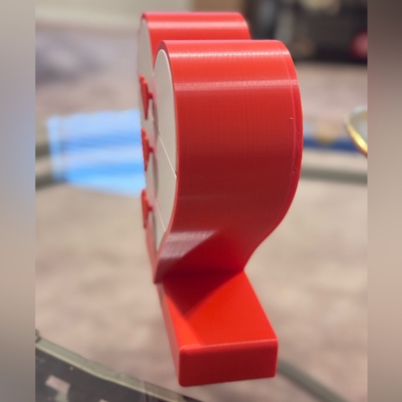 3D Printed Jewerly Heart Shaped Red and White Organizer - Picture 7 of 7